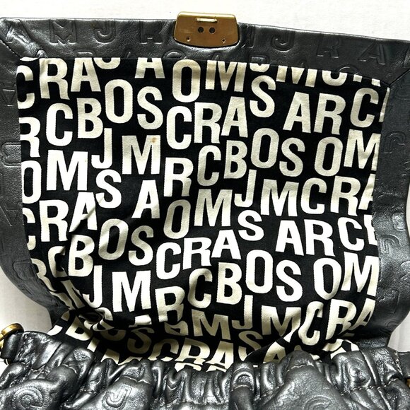 Marc Jacobs large leather fold-over shoulder bag - Picture 5 of 9